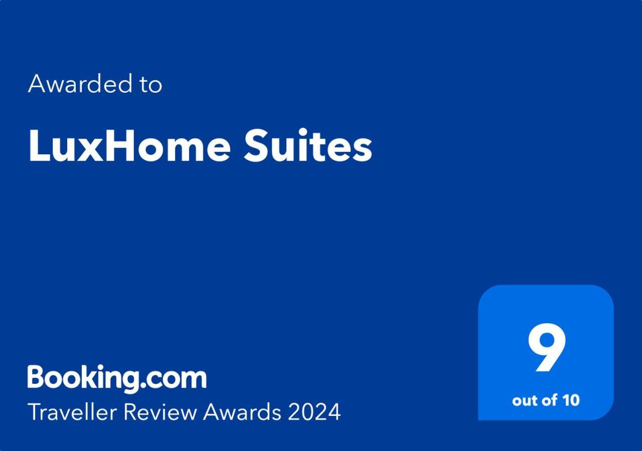 Luxhome Suites N Villa Riverside Eksteriør billede